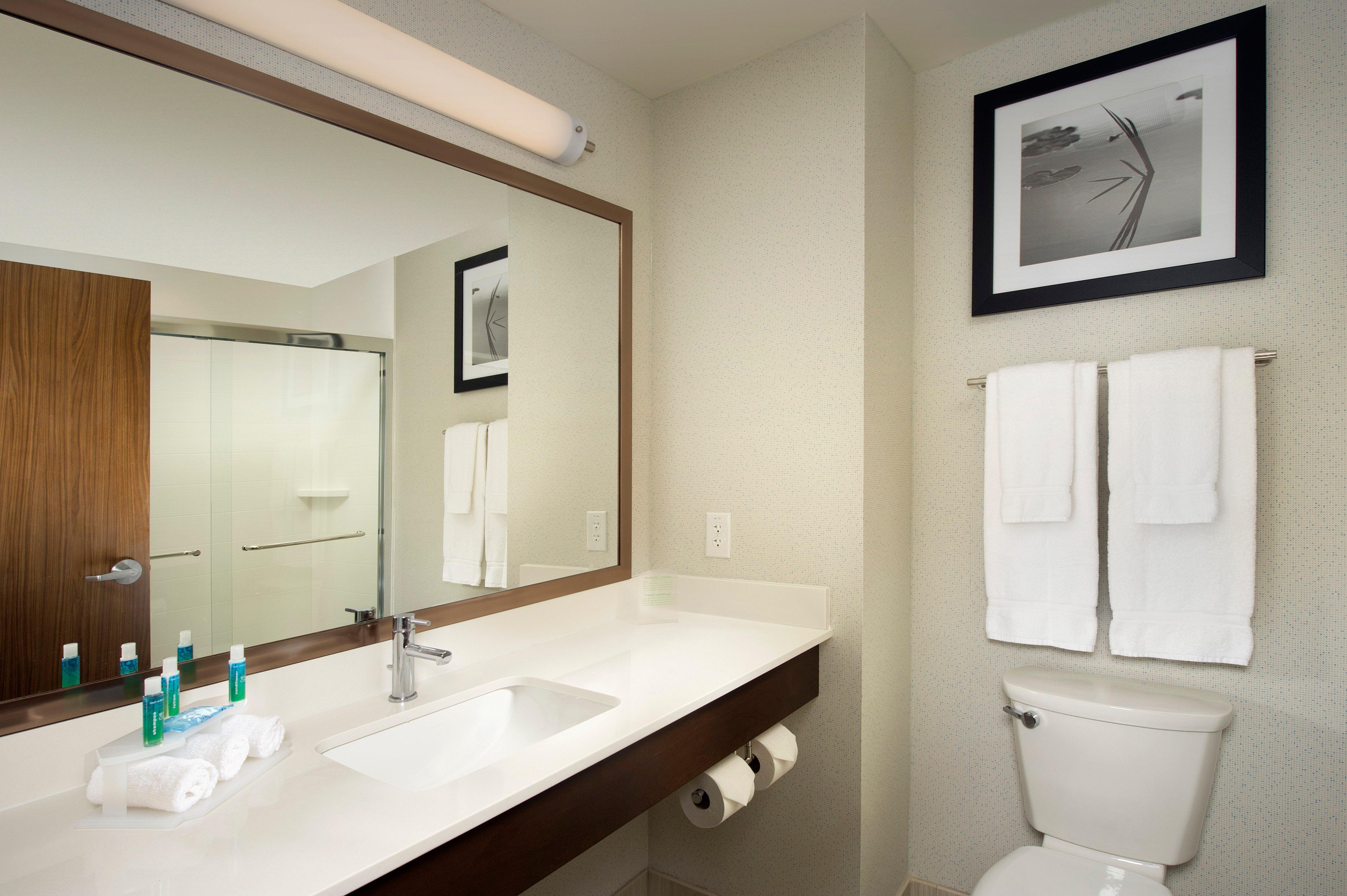 Hotel Express & Bay By Ihg 3*